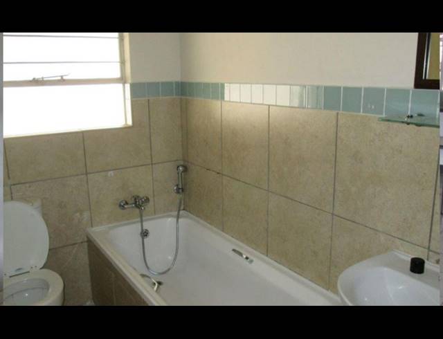 1 BEDROOM APARTMENT FOR SALE IN BRENTHURST